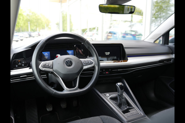 Volkswagen Golf 1.0 TSI Life | Draadloze telefoonlader | Cruise adaptief | Apple Carplay/Android Auto