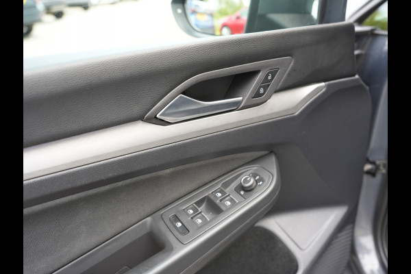 Volkswagen Golf 1.0 TSI Life | Draadloze telefoonlader | Cruise adaptief | Apple Carplay/Android Auto