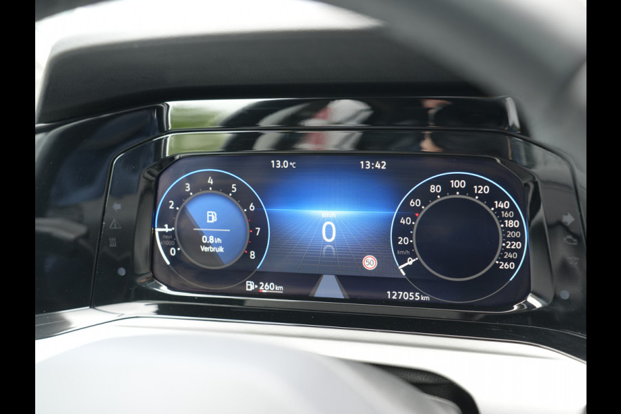 Volkswagen Golf 1.0 TSI Life | Draadloze telefoonlader | Cruise adaptief | Apple Carplay/Android Auto