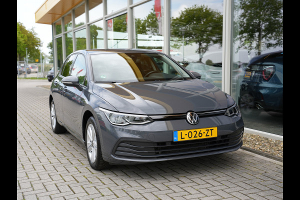 Volkswagen Golf 1.0 TSI Life | Draadloze telefoonlader | Cruise adaptief | Apple Carplay/Android Auto