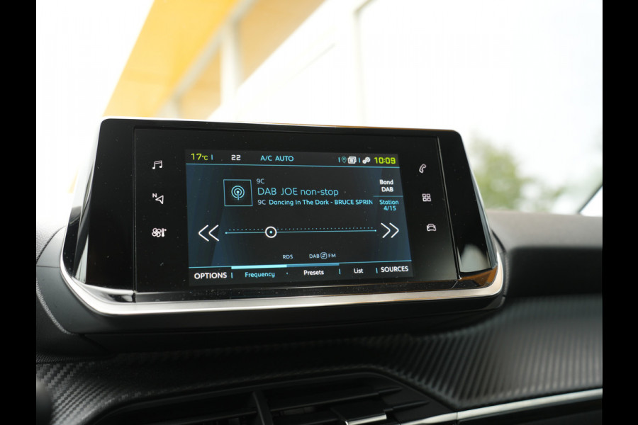 Peugeot e-208 EV Active Pack 50 kWh | Navigatie | Climate Control | Android/Apple Carplay