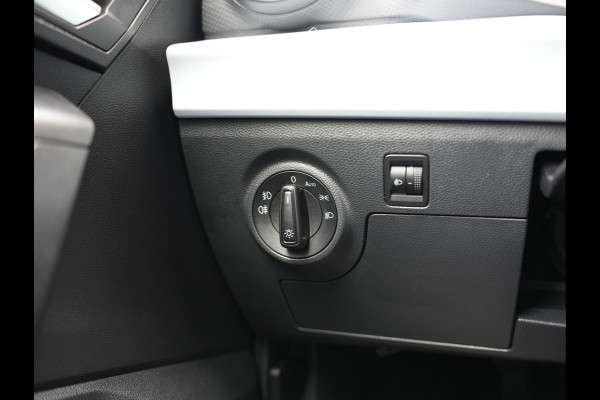 Seat Arona 1.0 TSI Style Business Intense | Apple Carplay/Android Auto | Cruise control |