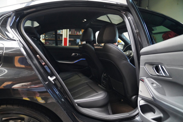 BMW 3-serie M340i xDrive High Executive Edition | Harman Kardon | HuD | Schuif/kanteldak | 360 cam | Adaptieve Cruise | 374 PK
