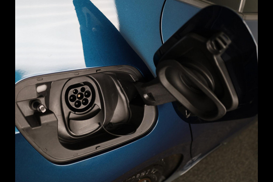 CUPRA Born Adrenaline One 62 kWh 204pk | SOH 91,47% |  Adrenaline One | Navigatie | Parkeercamera | Adaptieve cruise controle | Apple Carplay/-Android auto
