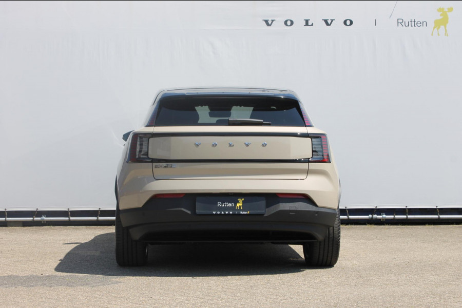 Volvo EX30 272PK Automaat Single Motor Ext. Range Plus Europa Elektrisch verstelbare voorstoelen / Verwarmbare voorstoelen en verwarmbaar stuurwiel / 20" lichtmetalen velgen