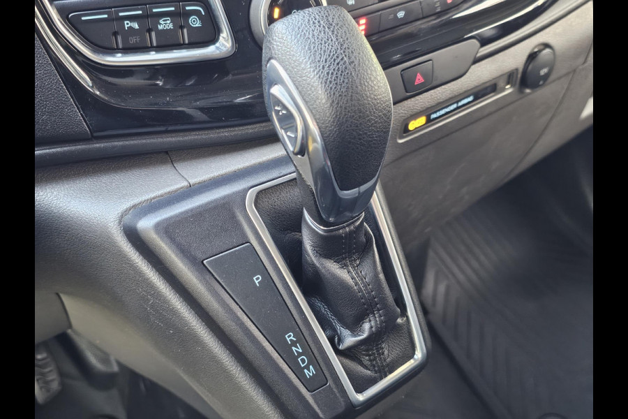 Ford Transit Custom 320 2.0 TDCI L1H1 Sport | 185pk Automaat| Bi-Xenon | Achteruitrijcamera | Stoel + Voorruit verwarming | 3 zits | Verlengde Fabrieksgarantie t/m 02/2027
