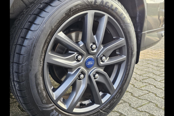 Ford Transit Custom 320 2.0 TDCI L1H1 Sport | 185pk Automaat| Bi-Xenon | Achteruitrijcamera | Stoel + Voorruit verwarming | 3 zits | Verlengde Fabrieksgarantie t/m 02/2027