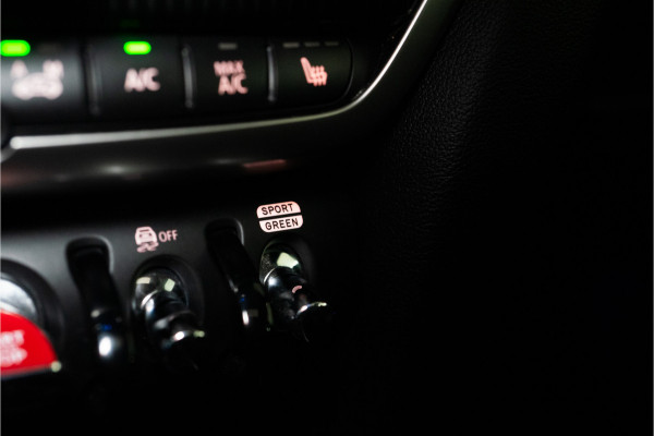MINI Countryman 2.0 John Cooper Works ALL4 Classic 306PK | Harman/Kardon | Sfeer | HUD | Keyless | 12 MND Garantie
