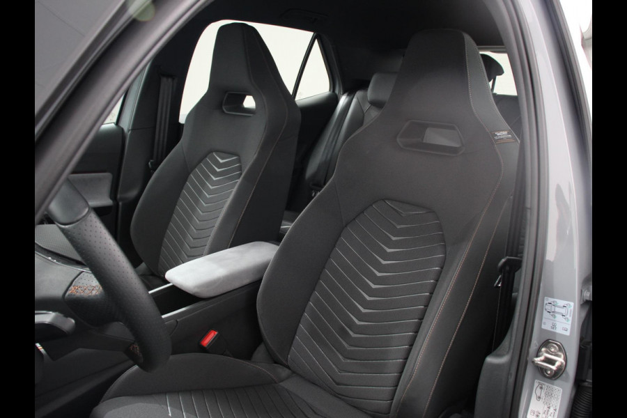 CUPRA Born Business Plus 62 kWh Climate control Adaptieve cruise control LED Lichtmetalen velgen Navigatie Apple Carplay/ Android Auto Camera Parkeersensoren Sfeerverlichting