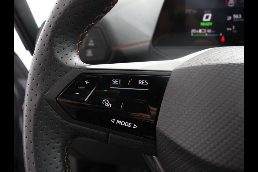 CUPRA Born Business Plus 62 kWh Climate control Adaptieve cruise control LED Lichtmetalen velgen Navigatie Apple Carplay/ Android Auto Camera Parkeersensoren Sfeerverlichting