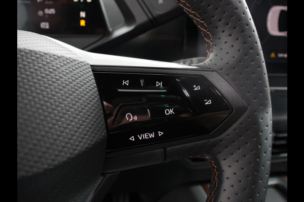 CUPRA Born Business Plus 62 kWh Climate control Adaptieve cruise control LED Lichtmetalen velgen Navigatie Apple Carplay/ Android Auto Camera Parkeersensoren Sfeerverlichting