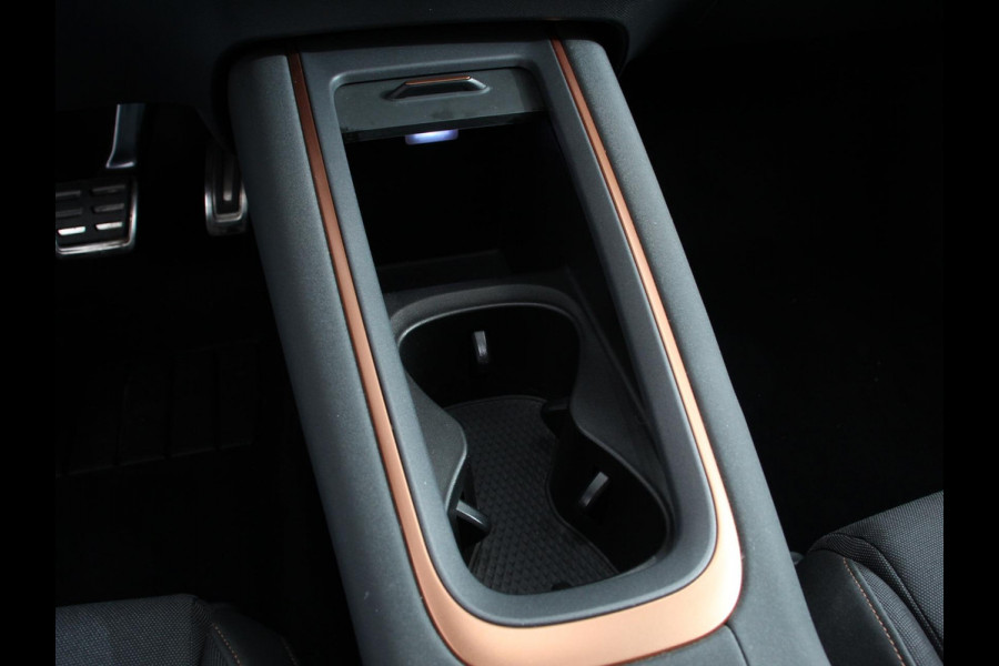 CUPRA Born Business Plus 62 kWh Climate control Adaptieve cruise control LED Lichtmetalen velgen Navigatie Apple Carplay/ Android Auto Camera Parkeersensoren Sfeerverlichting