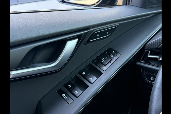 Kia Niro 1.6 GDi PHEV ExecutiveLine | Trekhaak | ACC | H/K | Keyless | Memory | 18 inch