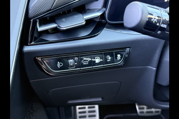 Kia Niro 1.6 GDi PHEV ExecutiveLine | Trekhaak | ACC | H/K | Keyless | Memory | 18 inch