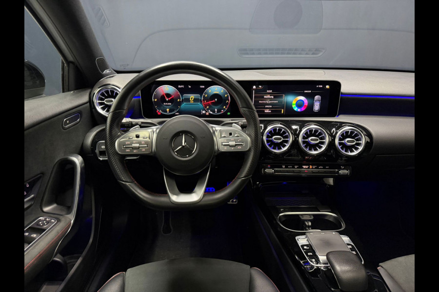 Mercedes-Benz A-Klasse 180 AMG Burmester Pano 360 Camera Multispaak