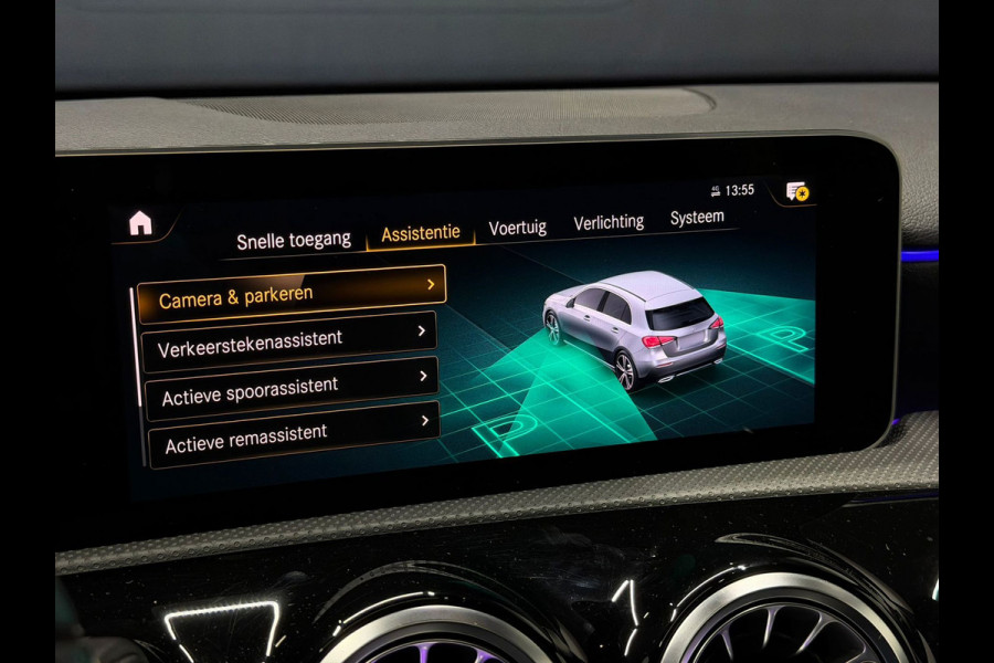 Mercedes-Benz A-Klasse 180 AMG Burmester Pano 360 Camera Multispaak