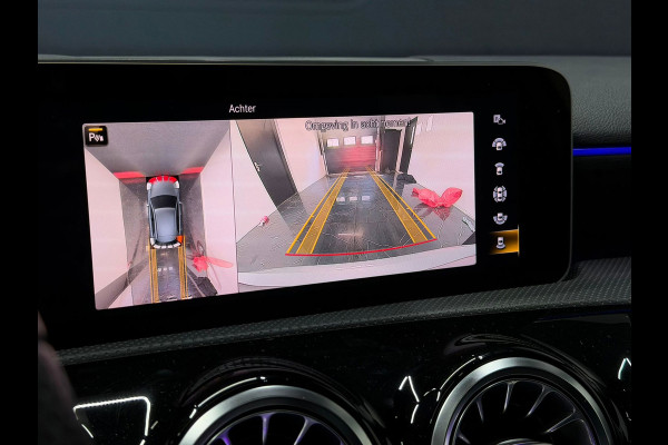 Mercedes-Benz A-Klasse 180 AMG Burmester Pano 360 Camera Multispaak