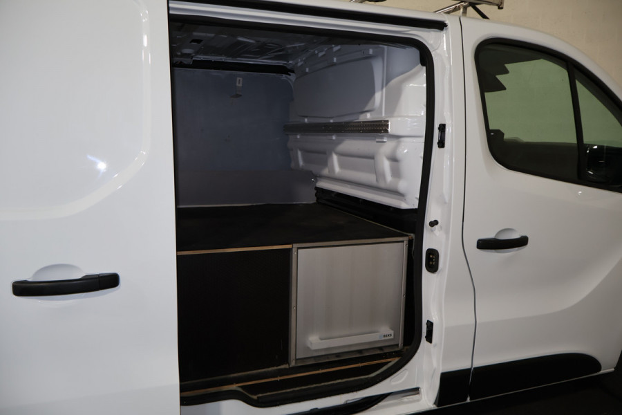 Renault Trafic 2.0 dCi 130pk L2 H1 Work Edition
