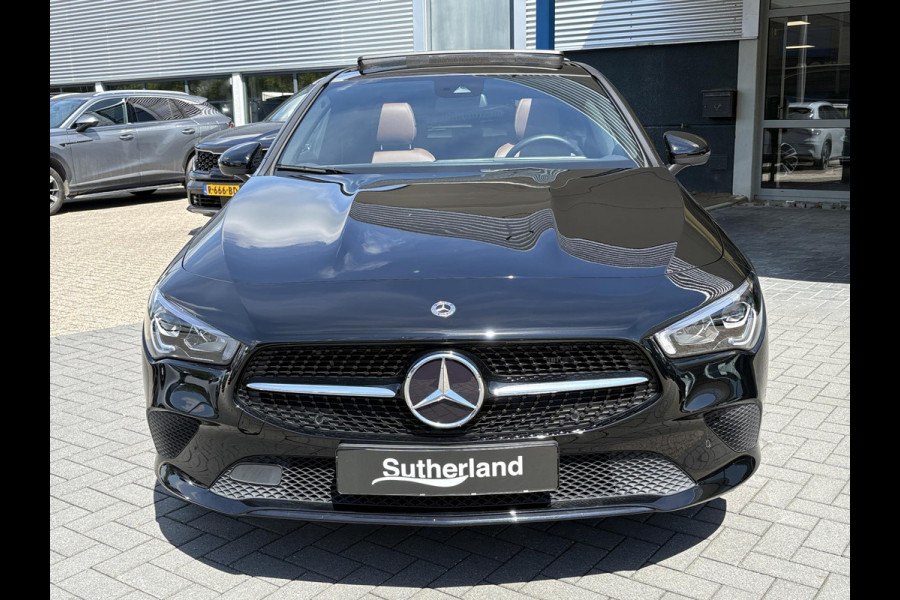 Mercedes-Benz CLA-Klasse Shooting Brake 250 e AMG Line | Panoramadak | Stoelverwarming  | Achteruitrijcamera | Leder | zomer&winter set