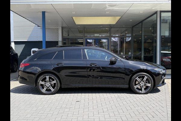 Mercedes-Benz CLA-Klasse Shooting Brake 250 e AMG Line | Panoramadak | Stoelverwarming  | Achteruitrijcamera | Leder | zomer&winter set