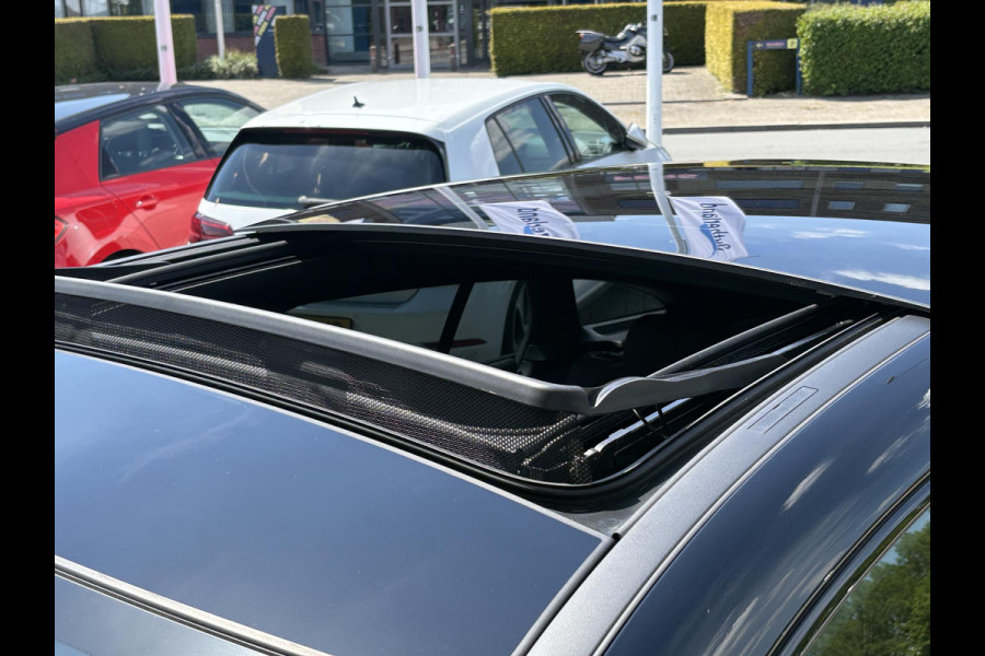 Mercedes-Benz CLA-Klasse Shooting Brake 250 e AMG Line | Panoramadak | Stoelverwarming  | Achteruitrijcamera | Leder | zomer&winter set