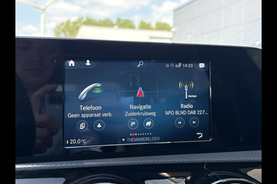 Mercedes-Benz CLA-Klasse Shooting Brake 250 e AMG Line | Panoramadak | Stoelverwarming  | Achteruitrijcamera | Leder | zomer&winter set
