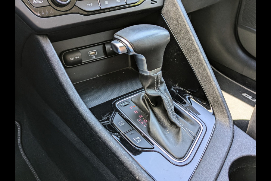 Kia Niro 1.6 GDi Hybrid DynamicLine|Navi|Adaptive-Cruise|Camera|Afn.Trekhaak|Origineel-NL|Dealer-Onderhouden