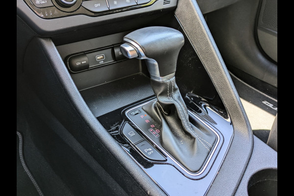 Kia Niro 1.6 GDi Hybrid DynamicLine|Navi|Adaptive-Cruise|Camera|Afn.Trekhaak|Origineel-NL|Dealer-Onderhouden