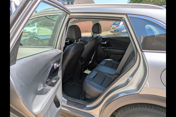 Kia Niro 1.6 GDi Hybrid DynamicLine|Navi|Adaptive-Cruise|Camera|Afn.Trekhaak|Origineel-NL|Dealer-Onderhouden