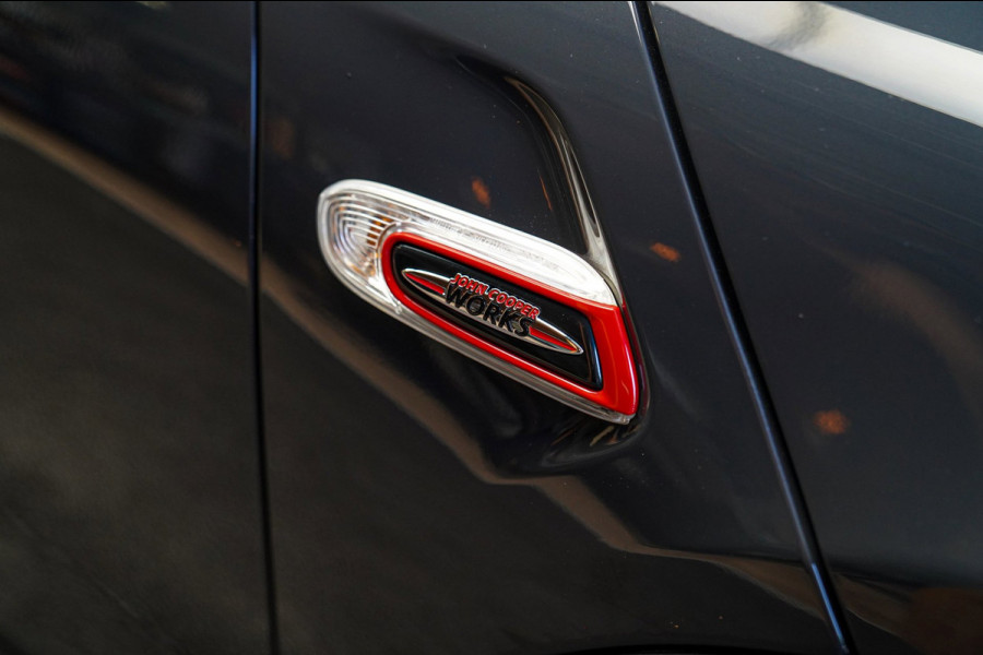 MINI Cabrio 2.0 John Cooper Works Chili | Cabriolet | Luxe Leder / Alcantara | Harman/Kardon | Camera | 231PK | HuD