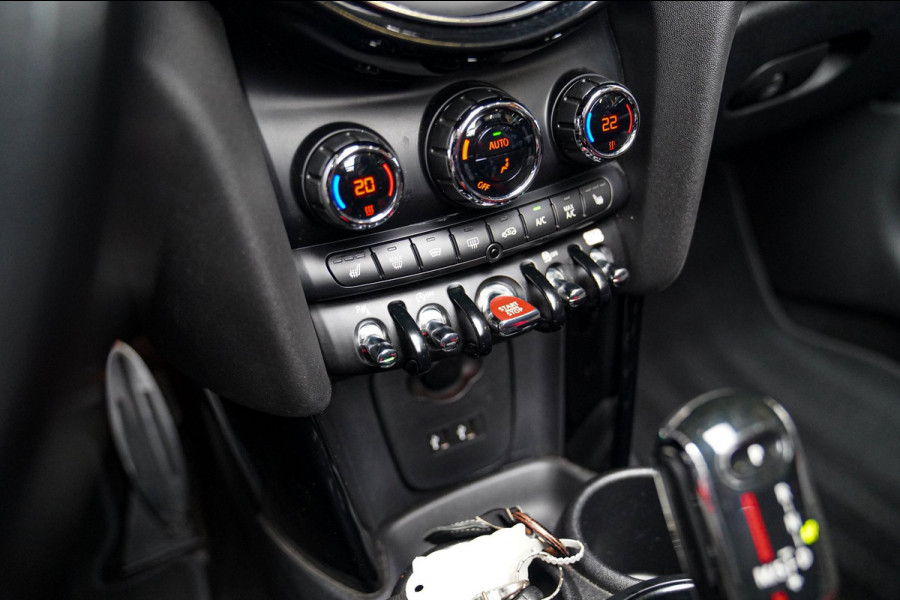 MINI Cabrio 2.0 John Cooper Works Chili | Cabriolet | Luxe Leder / Alcantara | Harman/Kardon | Camera | 231PK | HuD