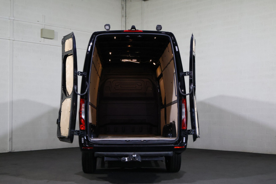 Mercedes-Benz Sprinter 319 3.0 CDI V6 L3 H2 Black Line