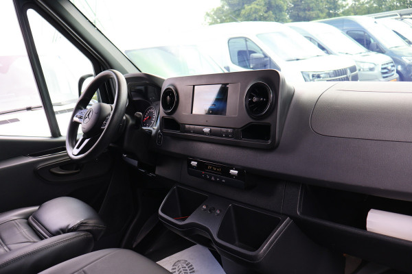 Mercedes-Benz Sprinter 319 3.0 CDI V6 L3 H2 Black Line