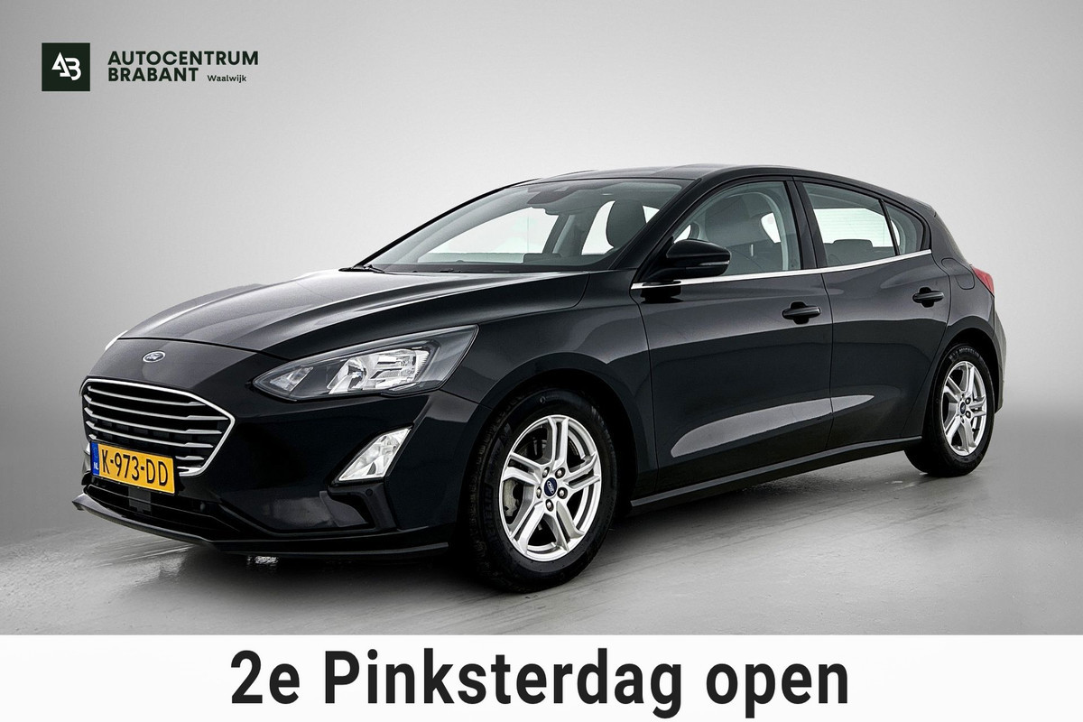 Ford Focus 1.0 EcoBoost Hybrid Trend Edition Business (NAVIGATIE, CAMERA, CARPLAY, PARKEERSENSOREN, GOED ONDERHOUDEN)