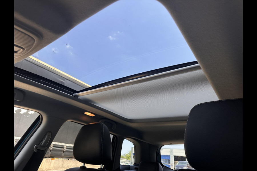 Suzuki Vitara 1.5 Hybrid Automaat Style AllGrip | Pano-Dak | LED | Trekhaak | Adaptive CC | Navi | Cllimate |