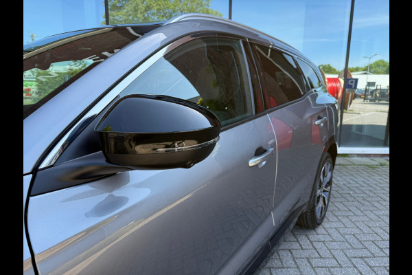 Renault Espace E-Tech full hybrid 200 techno 7p. - Automaat - Panodak - Navi - Camera