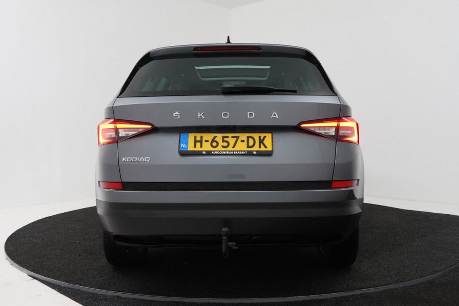 Škoda Kodiaq 1.5 TSI Limited Business Edition 7p. (PANORAMADAK, TREKHAAK AFNEEMBAAR, CAMERA, CANTON, STOELVERWARMING, 1e EIGENAAR)