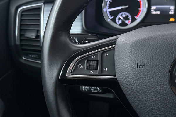 Škoda Kodiaq 1.5 TSI Limited Business Edition 7p. (PANORAMADAK, TREKHAAK AFNEEMBAAR, CAMERA, CANTON, STOELVERWARMING, 1e EIGENAAR)
