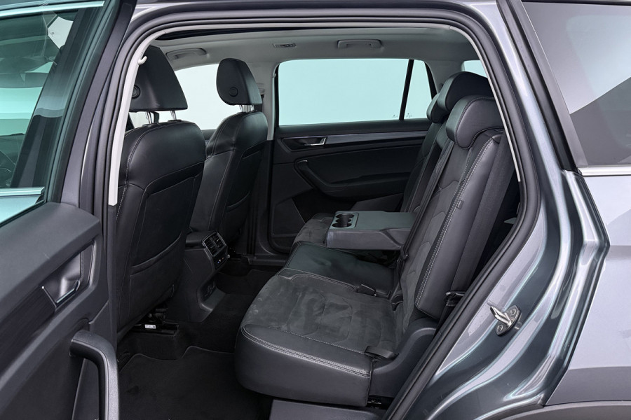 Škoda Kodiaq 1.5 TSI Limited Business Edition 7p. (PANORAMADAK, TREKHAAK AFNEEMBAAR, CAMERA, CANTON, STOELVERWARMING, 1e EIGENAAR)
