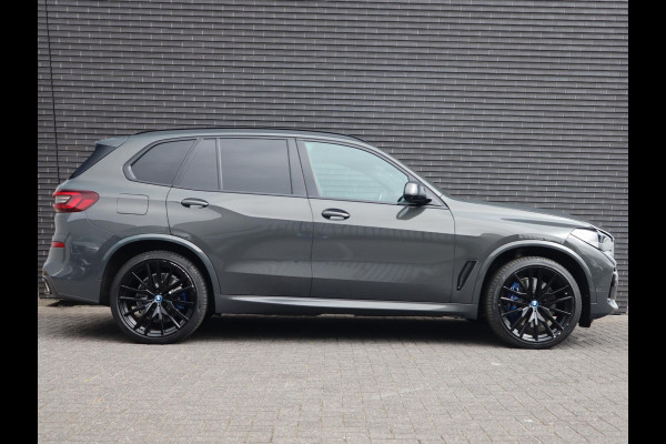 BMW X5 xDrive45e High Executive M Sport Pakket Automaat /  Live Cockpit Professional / Panoramadak / Driving Assistant Professional / Trekhaak / Luchtvering / Comfortstoelen / M Sportremsysteem / 21 Inch / Hifi / Parkeerhulpsysteem Plus