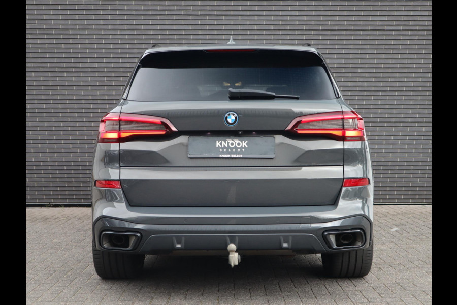 BMW X5 xDrive45e High Executive M Sport Pakket Automaat /  Live Cockpit Professional / Panoramadak / Driving Assistant Professional / Trekhaak / Luchtvering / Comfortstoelen / M Sportremsysteem / 21 Inch / Hifi / Parkeerhulpsysteem Plus