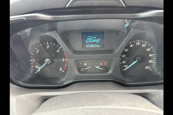 Ford Transit 2.0 TDCI 130PK L2H2 Airco Cruise Control Parkeersensoren Stoelverwarming Zwaailampen Kastwand Inbouw