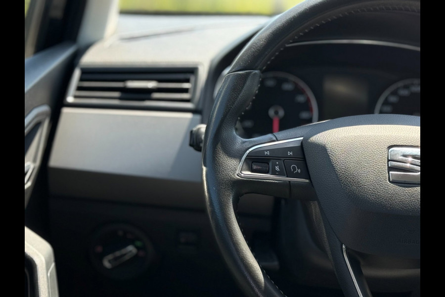 Seat Ibiza 1.0 TSI Style Business Intense| Camera| CarPlay| NAVI | PDC