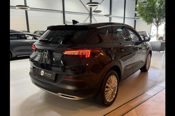 Opel Grandland X 1.2 Turbo Innovation | 2019 | NAP | NL-auto | Unieke kleur | Camera | CarPlay | LED | Elek. Achterklep | Rijklaar