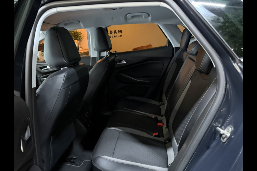 Opel Grandland X 1.2 Turbo Innovation | 2019 | NAP | NL-auto | Unieke kleur | Camera | CarPlay | LED | Elek. Achterklep | Rijklaar
