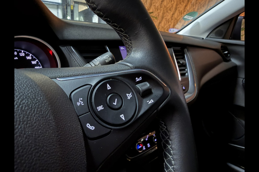 Opel Grandland X 1.2 Turbo Innovation | 2019 | NAP | NL-auto | Unieke kleur | Camera | CarPlay | LED | Elek. Achterklep | Rijklaar