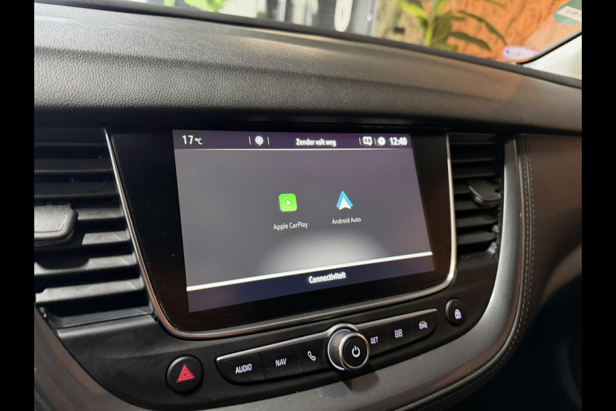 Opel Grandland X 1.2 Turbo Innovation | 2019 | NAP | NL-auto | Unieke kleur | Camera | CarPlay | LED | Elek. Achterklep | Rijklaar
