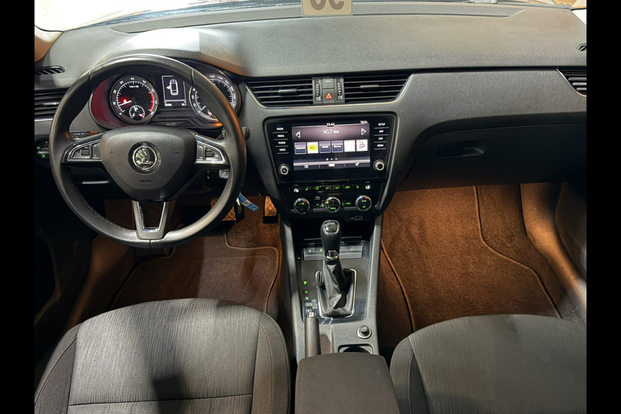 Škoda Octavia Combi 1.5 TSI Sport Business | 2020 | Automaat | Unieke bruine kleur | CarPlay | Stoelverwarming | Rijklaar