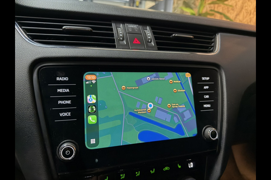 Škoda Octavia Combi 1.5 TSI Sport Business | 2020 | Automaat | Unieke bruine kleur | CarPlay | Stoelverwarming | Rijklaar