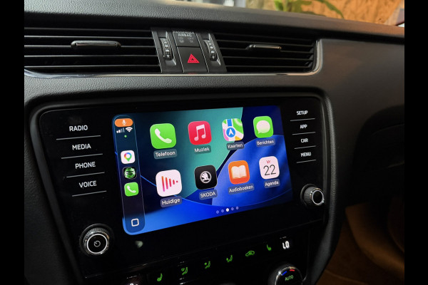 Škoda Octavia Combi 1.5 TSI Sport Business | 2020 | Automaat | Unieke bruine kleur | CarPlay | Stoelverwarming | Rijklaar